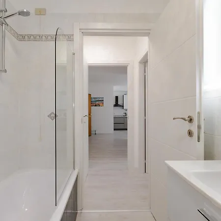 Hurban Torrebianca 19 公寓